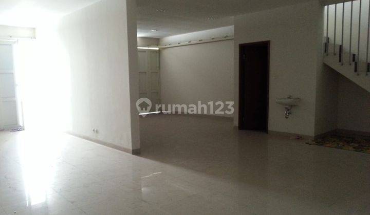 Disewakan 2 Unit Ruko Rendeng Modern Bagus di Cimahi Square 2