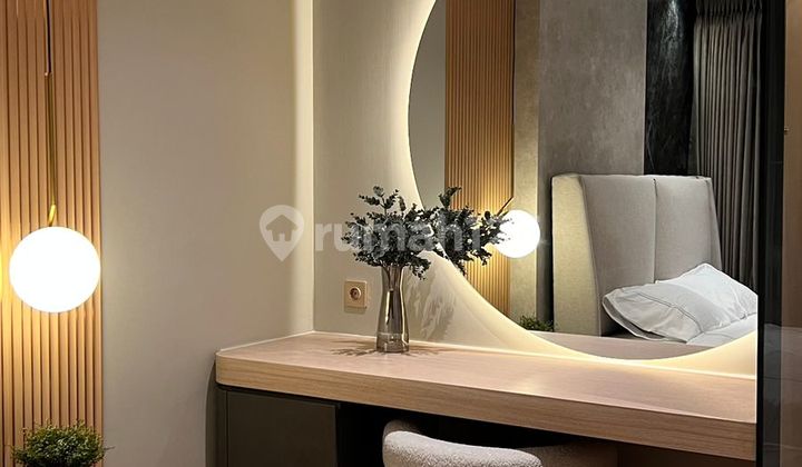 Dijual Apartment Baru 2 Kamar Furnish Mewah di Landmark Residence 2