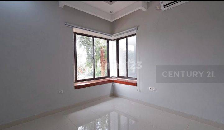 14172 Rumah  Etnik Plus Swimpool Sektor 7 Bintaro Jaya 2