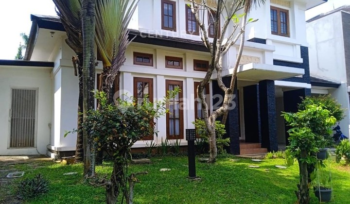 For Sale Semi Furnished Luxury House in Sector 7 Bintaro Vc 11343