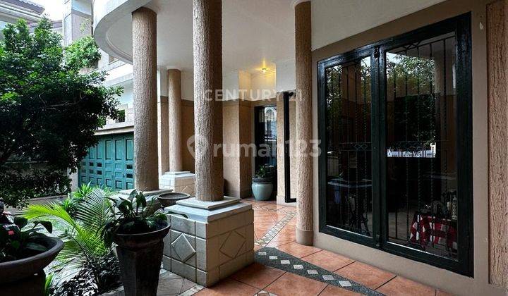 Rumah Terawat 2 Lantai European Style Di Pondok Indah Fr14349 2