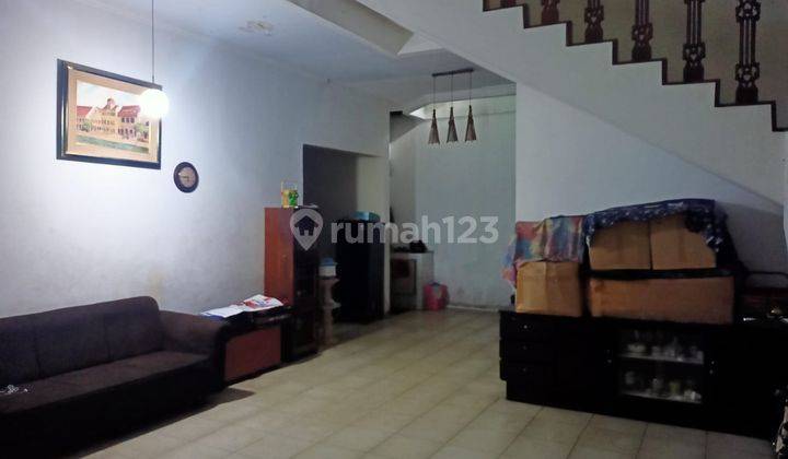 Rumah 2 Lantai SHM di Pulo Asem, Jakarta Timur 1