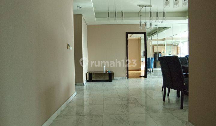 Apartemen The Peak Mewah 3BR di CBD Sudirman, Jakarta Selatan 2