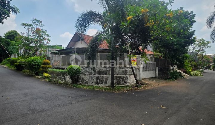 Dijual Rumah Tua SHM Posisi Hoek di Cilandak, Jakarta Selatan 2