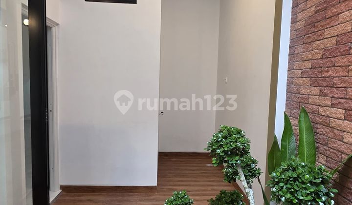 Brand New Ready-to-Occupy House in Nusaloka BSD, Tangerang 2