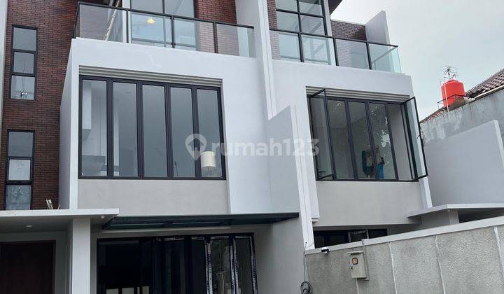 Brand New Modern House Area Strategis Bebas Banjir Lingkungan Nyaman Dan Asrk 2