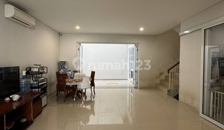 Rumah Semi Furnish di Cluster Menaggio Village Gading Serpong