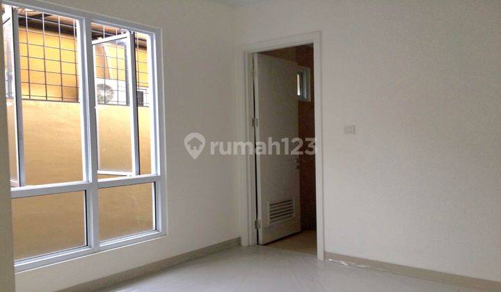 Rumah Rapi & Siap Huni Di Cluster Karelia Gading Serpong 2