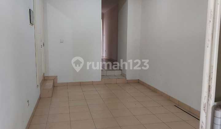 Neat and Ready-to-Occupy House in Pelican Gading Serpong Cluster 2