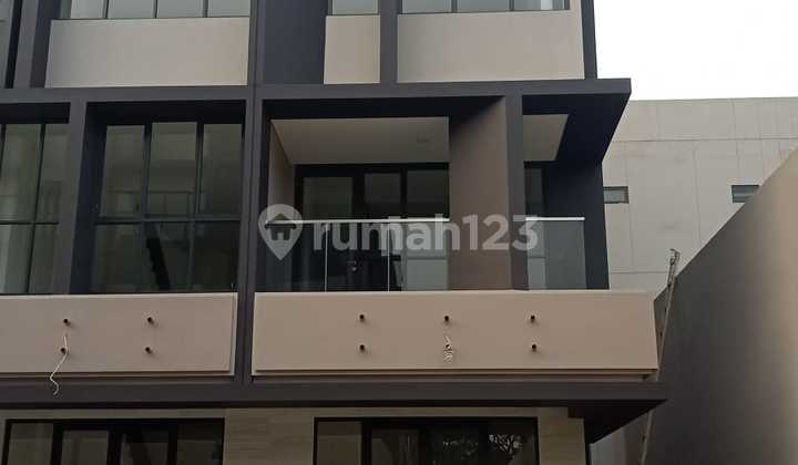 Brand New Shophouse Strategic Location in Echante Bsd City Brand New Shophouse Strategic Location in Echante Bsd City