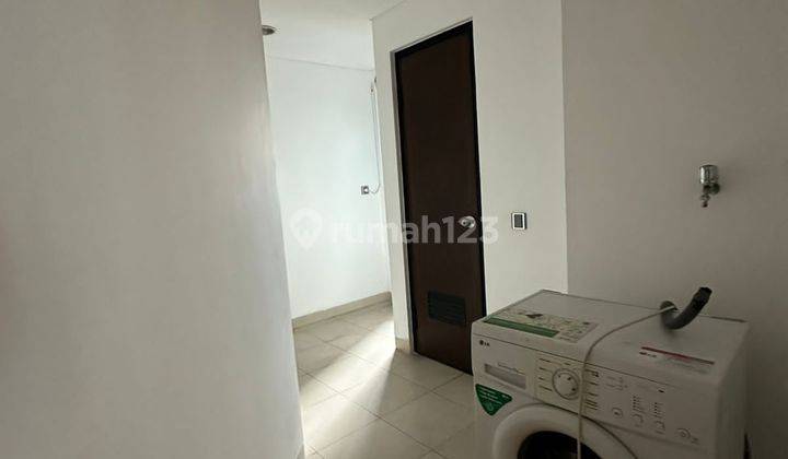 Apartemen Kemang Village Tower Bloomington 3br 2