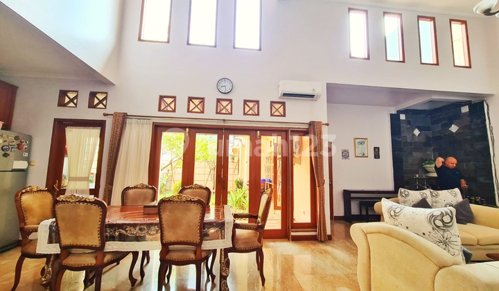 For Sale: Serene House in Bali with Kintamani View, Cirendeu South Tangerang 2