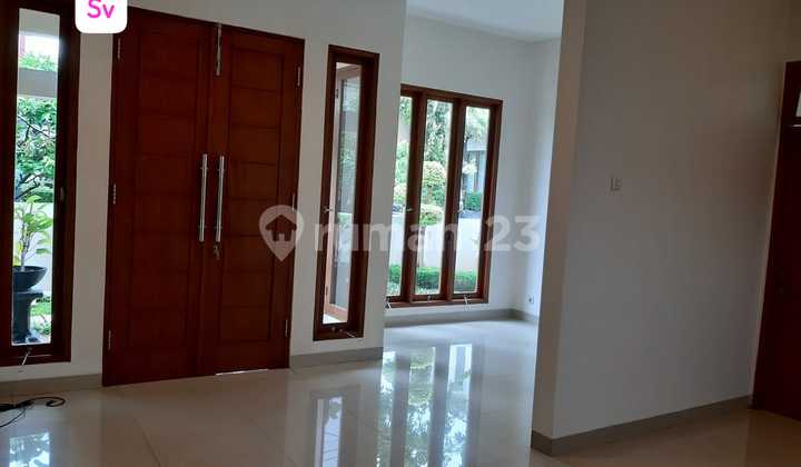 Rumah Bagus Dekat Stasiun Jurangmangu di Bintaro Sektor 9