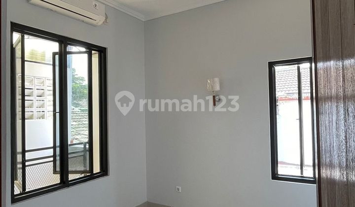 For Sale Brand New Ready to Occupy in Bumi Bintaro Permai, South Jakarta 2