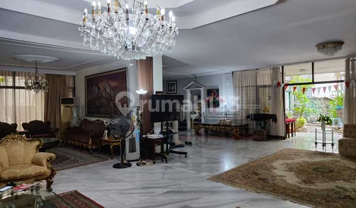 Dijual Rumah Mewah 2 Lantai Modern Kawasan Kebayoran Baru, Jakarta Selatan