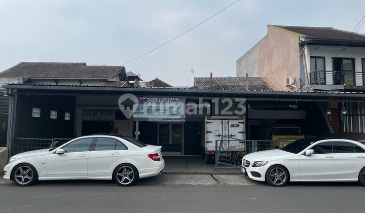 Rumah Dijual Suryalaya Jalan Utama Dekat Buah Batu