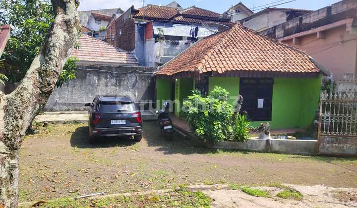 Rumah Dijual Dekat Pertokoan Cocok Gudang Toko 2