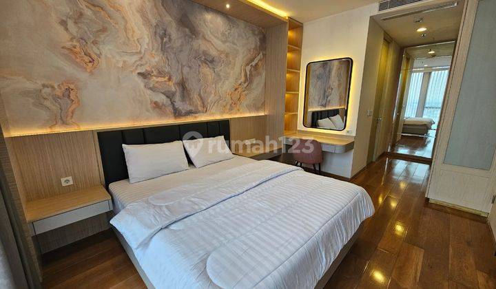 kamar tidur disewakan izzara apartment 2br furnished