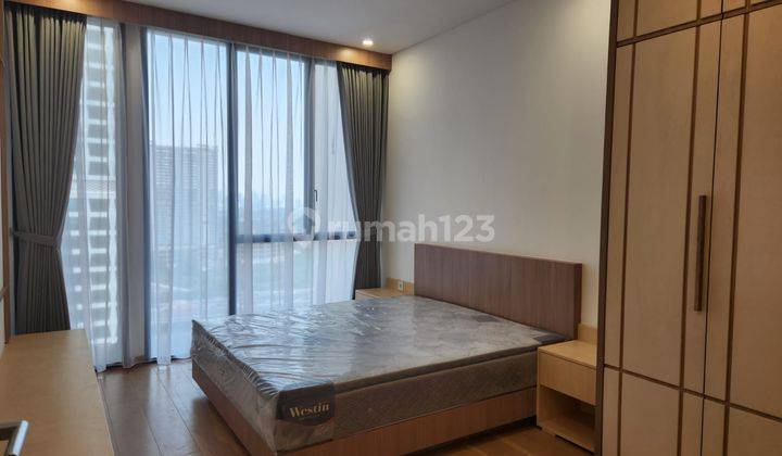 Izzara Apartement 2 BR Furnished Balcony Paling Murah 1