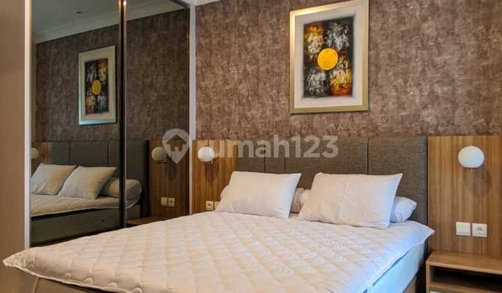 Apartement Permata Hijau Suites - 2 BR Full Furnished Strategis