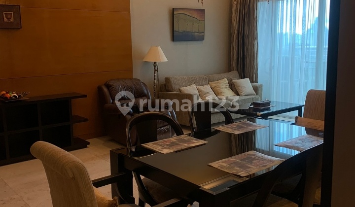 Disewa Apartemen Senayan Residence 3 Kamar Tidur Tower 3 Furnished Bagus, Golf View 1