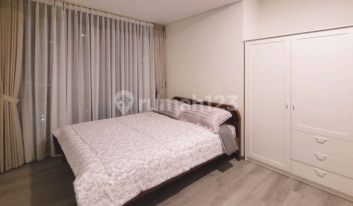 Disewakan Apartemen Sudirman Suites - 3Br Full Furnished