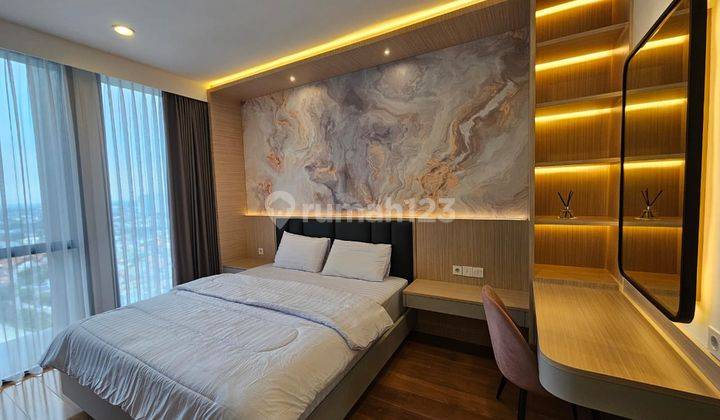 kamar tidur disewakan izzara apartment 2br furnished