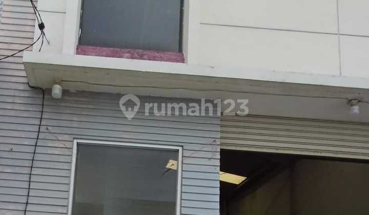 Warehouse for Sale in Aeropolis, Tangerang, LB 96 m² Warehouse for Sale in Aeropolis, Tangerang, LB 96 m²