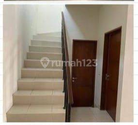 Dijual Rumah 2lt SHM Di Premiere Village Cipondoh Tangerang 2