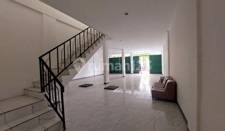 Disewakan Ruko Gandeng di Jalan Jembatan 3 Raya