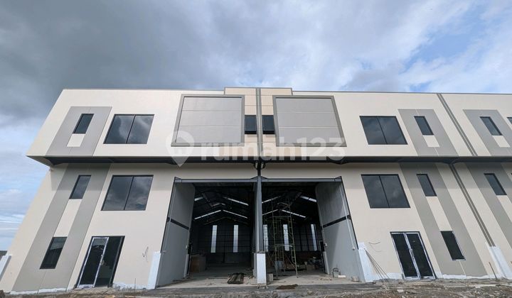 Disewa Gudang 3in1 Dekat Bandara Bayur Kota Bumi Tangerang Disewa Gudang 3in1 Dekat Bandara Bayur Kota Bumi Tangerang