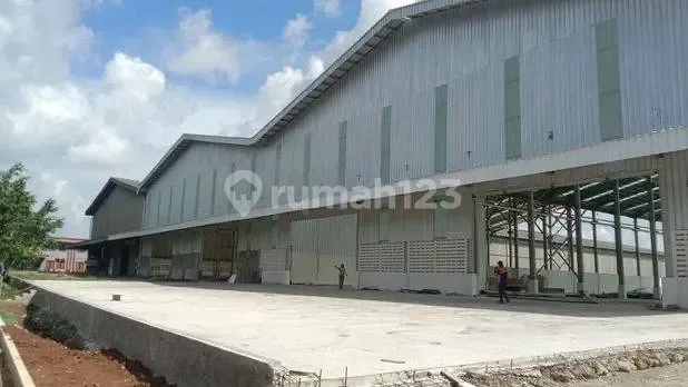 Disewakan Gudang Luas 4800m2 di Kutabumi Disewakan Gudang Luas 4800m2 di Kutabumi