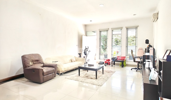 Dijual Rumah Puri Indah, Jakarta Barat 8x20 Dijual Rumah Puri Indah, Jakarta Barat 8x20