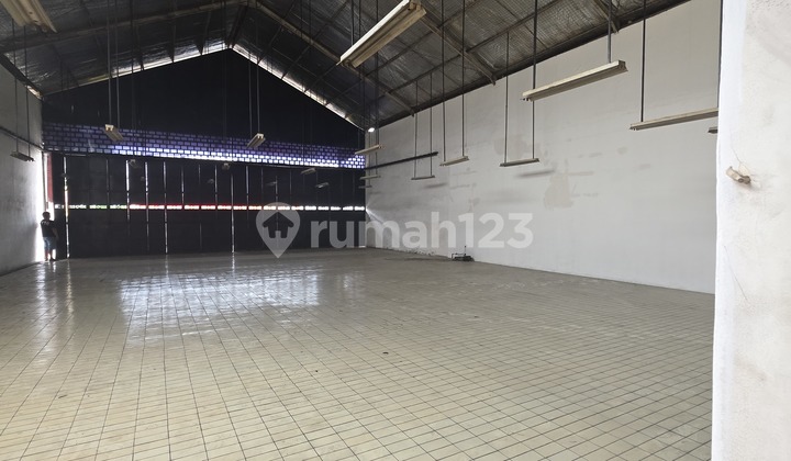 Disewakan Gudang Komersil di Medan Satria Bekasi