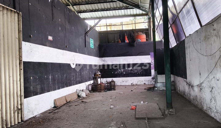 Land and Building for Sale on Jl. Ciledug Raya Land and Building for Sale on Jl. Ciledug Raya