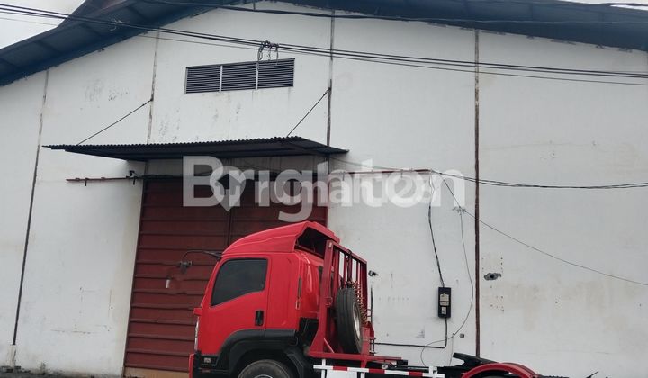 Antropolis warehouse ready to occupy, very strategic location.