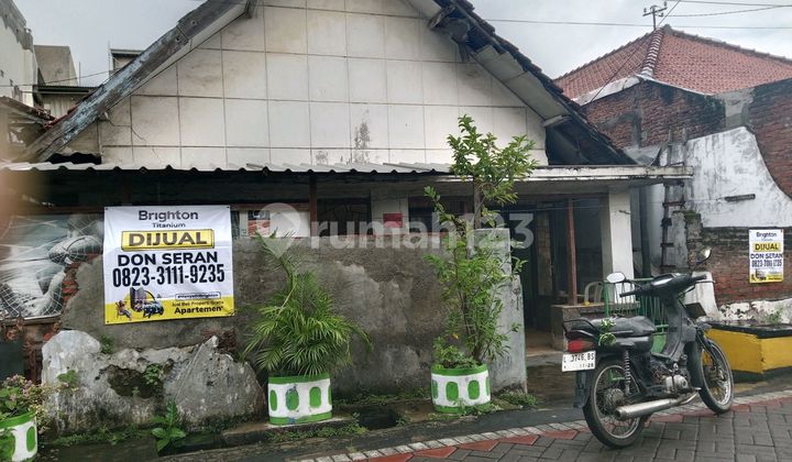 Rumah lokasi sangat strategis dan komersial Rumah lokasi sangat strategis dan komersial