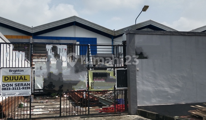 Central Margomulyo Permai Favorite Warehouse