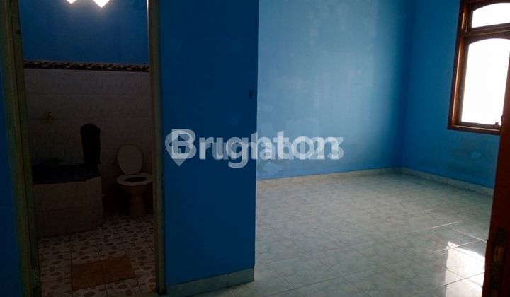 Ready-to-occupy shophouse in a highly strategic and commercial location. 2