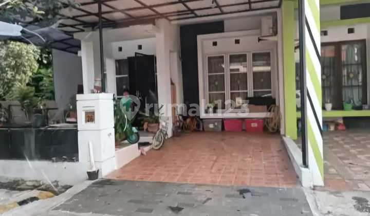 Rumah Hoek Cantik Siap Huni Selangkah Ke Pasar Segar Graha Raya Rumah Hoek Cantik Siap Huni Selangkah Ke Pasar Segar Graha Raya