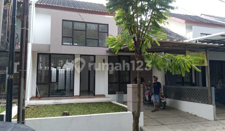 Quick Sale! Below Market Price. House on Main Road Graha Raya 2
