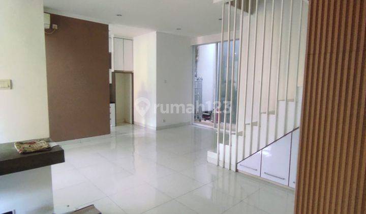 Dijual Rumah Bagus 2 Lantai Di Bintaro Sektor 9 2