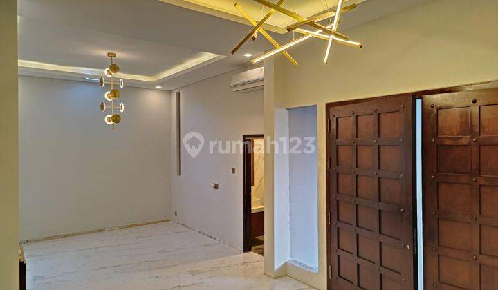 Dijual Rumah Mewah Siap Huni 4,5 Lantai Di Kemang Jakarta Selatan 2