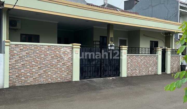 Jual Cepat! Harga Nego Rumah 1,5 Lantai Siap Huni di Melati Mas