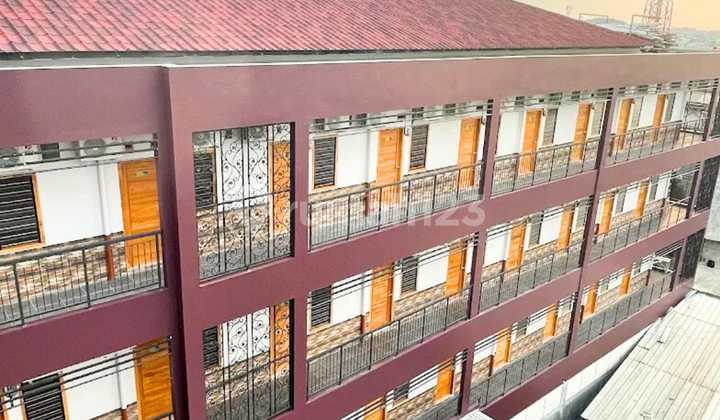 For Sale! Strategic Hotel & Boarding House for Large Investment in Gading Serpong For Sale! Strategic Hotel & Boarding House for Large Investment in Gading Serpong