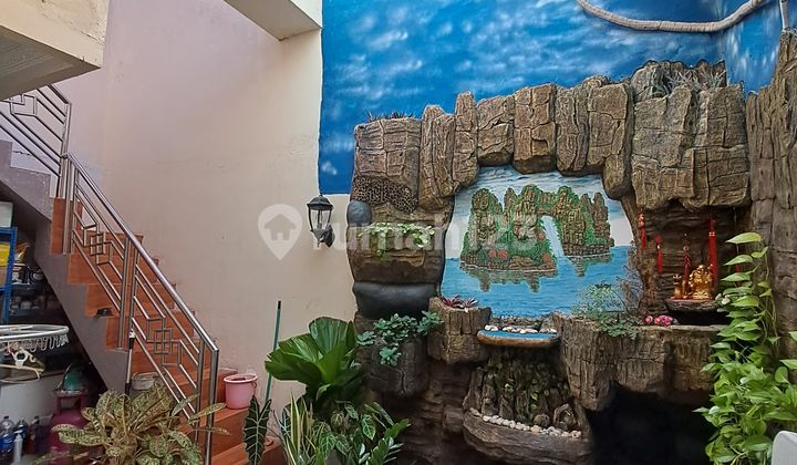 Rumah Cantik 1,5 Lantai Siap Huni di Villa Melati Mas Tangsel 2
