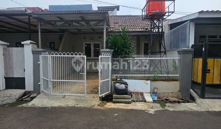 Rumah Siap Huni Strategis Dekat Pasar Segar Graha Raya 2