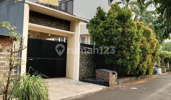 Rumah Hook Etnik Cantik Siap Huni Dekat Bxchange Bintaro