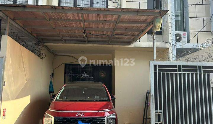 Rumah Modern Minimalis Full Furnished Di Bintaro 2