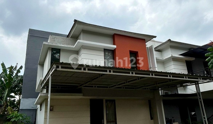 Rumah Hoek 2 Lantai Siap Huni Selangkah Ke Sport Center Graharaya Rumah Hoek 2 Lantai Siap Huni Selangkah Ke Sport Center Graharaya